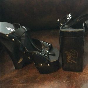 Gold Signed Pamela Anderson worn VIP TV Show Shoes